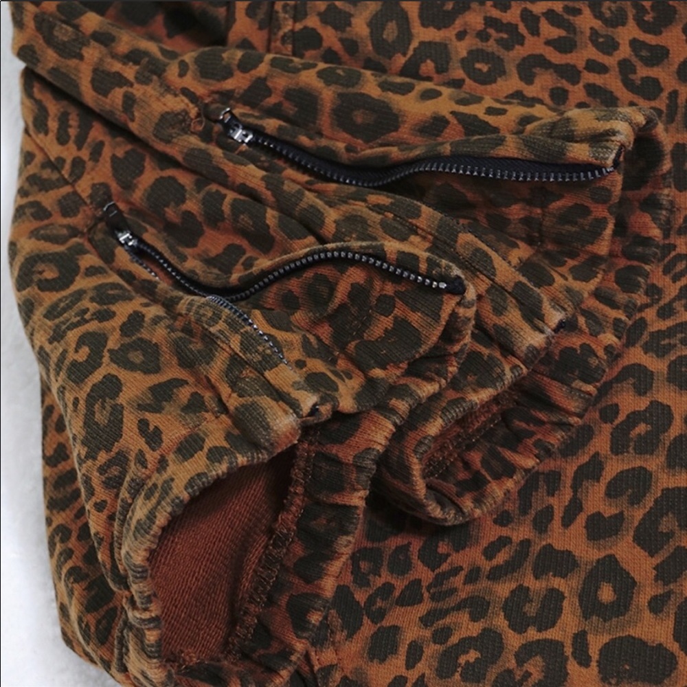 NWT XS Anthropologie X Sanctuary  Leopard Joggers - Picture 5 of 6
